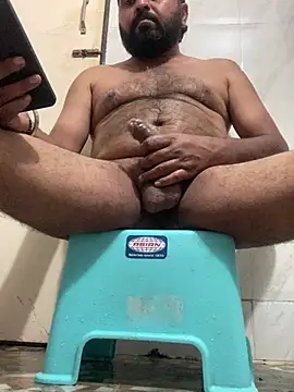 Snapshot of Daddy_inurhouse chatting on 06.17.26 Daddy inurhouse online show from 06.17.26