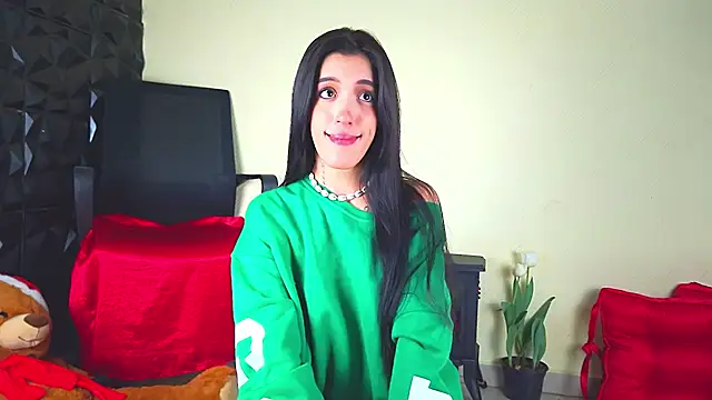 Snapshot of Finibondi chatting on 02.13.25 Finibondi online show from 02.13.25