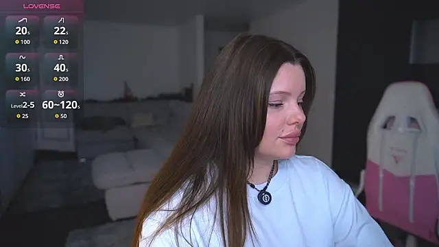 Snapshot of Your_Sweet_Julia chatting on 03.27.26 Your Sweet Julia online show from 03.27.26