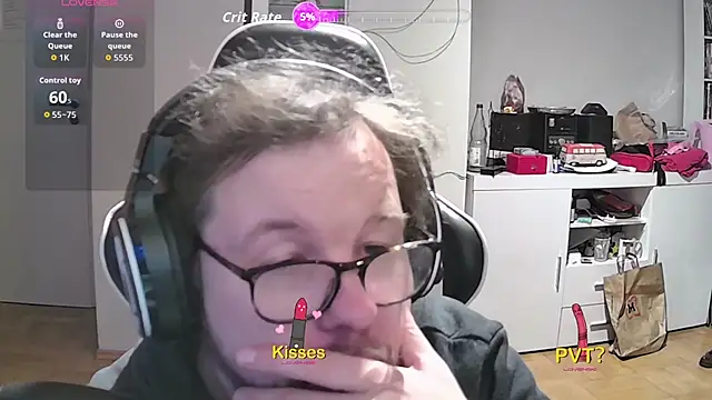 larsgessner30 online show from 11.11.25