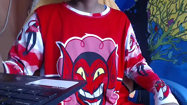 yohatinelly07 online show from 10.23.25