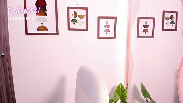 rossth1 online show from 03.22.25