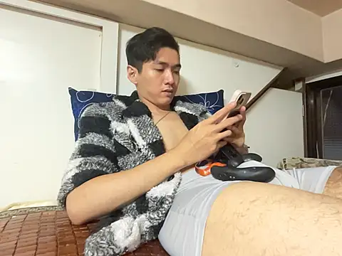 Adam XDZ online show from 11.30.25