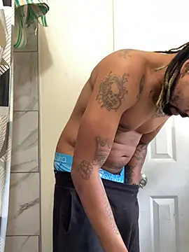 1BeautyN1Beast online show from 12.08.24