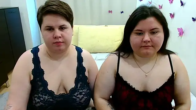 Snapshot of BeckyAndHellen chatting on 10.03.25 BeckyAndHellen online show from 10.03.25