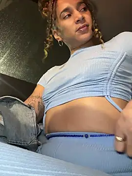 Shuggabutt online show from 12.22.24