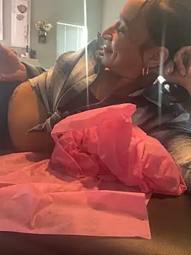 Shuggabutt online show from 01.19.25