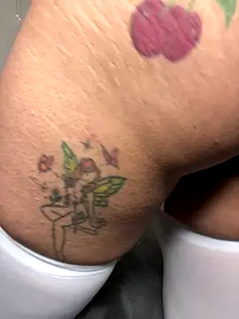 Shuggabutt online show from 10.25.25