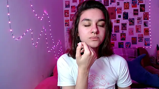 Celine Dionn online show from 01.17.25