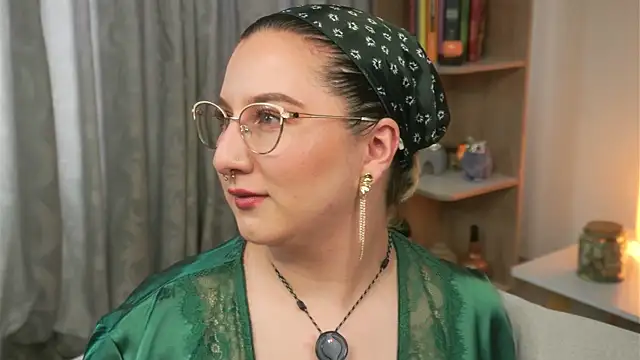 Ximenna Cruz online show from 04.06.26