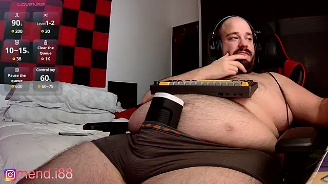 menditeta1 online show from 03.19.25