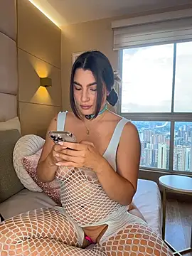 SaharaRush  online show from 12.15.25