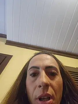 Snapshot of Brunna_Ella chatting on 05.29.26 Brunna Ella online show from 05.29.26