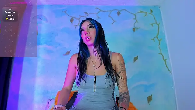 SaturnooStonee online show from 09.23.25