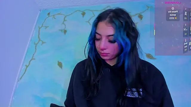 SaturnooStonee online show from 12.03.25