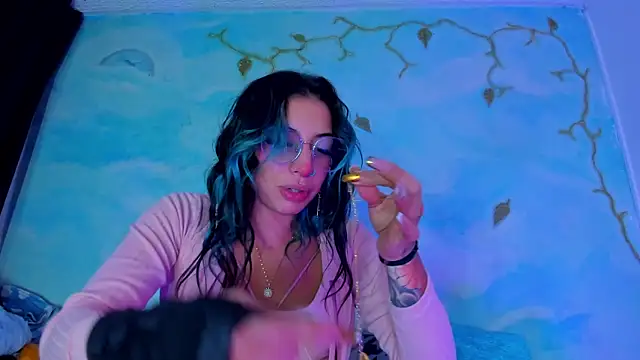 SaturnooStonee online show from 02.20.26