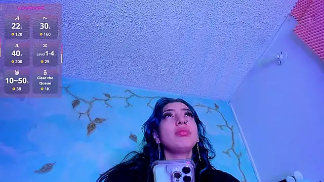 SaturnooStonee online show from 04.16.26