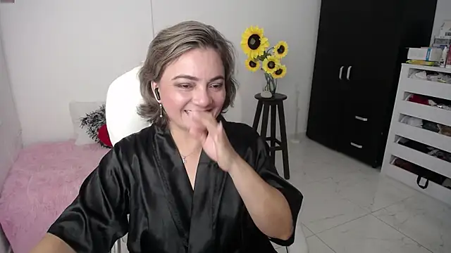 ana milf online show from 02.22.25