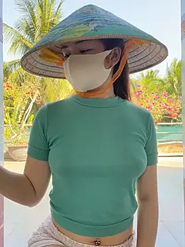 BabyThree  online show from 03.13.26