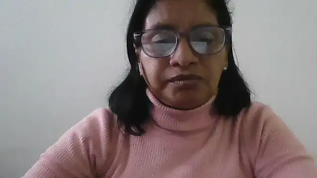 Snapshot of titssmall123 chatting on 10.11.25 titssmall123 online show from 10.11.25