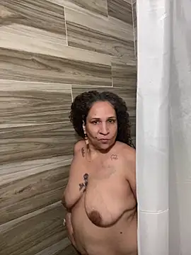 Snapshot of ladycreamypr2 chatting on 02.08.26 ladycreamypr2 online show from 02.08.26