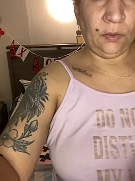 Snapshot of ladycreamypr2 chatting on 02.17.26 ladycreamypr2 online show from 02.17.26