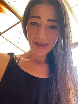 Snapshot of Yulia_sx chatting on 01.10.25 Yulia sx online show from 01.10.25