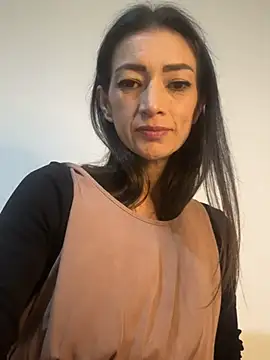 Snapshot of Yulia_sx chatting on 03.06.25 Yulia sx online show from 03.06.25