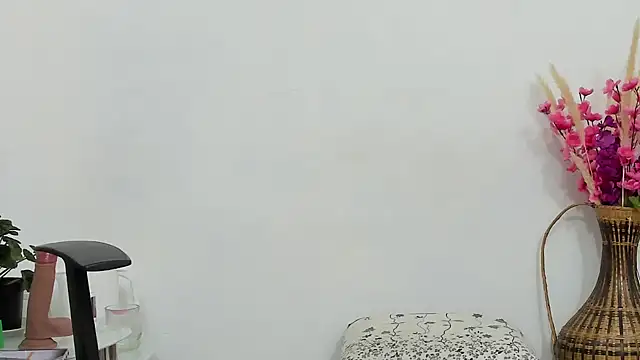 Latin Mature975 online show from 10.09.25