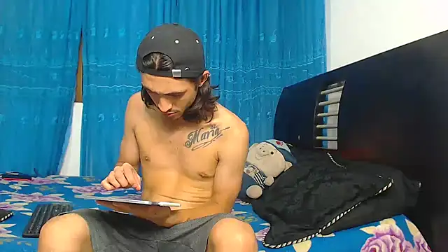 Hot Sharks  online show from 10.01.25