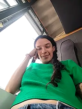 rebekka simpson online show from 03.04.26