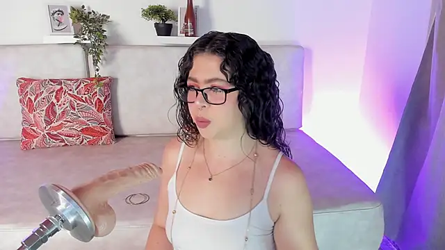 Malka Burning online show from 02.10.25