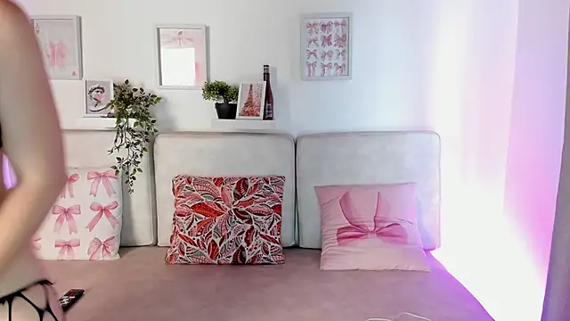 Malka Burning online show from 03.09.25