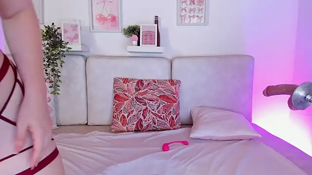 Malka Burning online show from 09.13.25