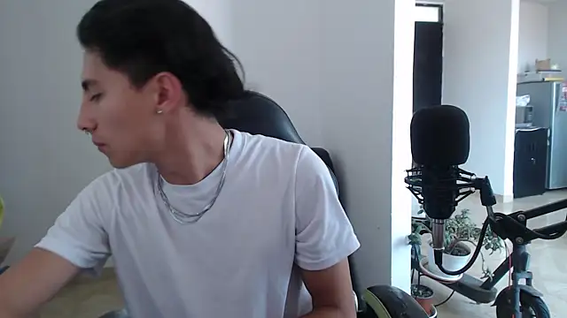 jay dimarco2 online show from 12.21.25