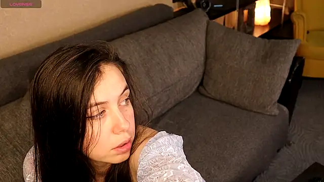 Kete Moon online show from 10.13.25