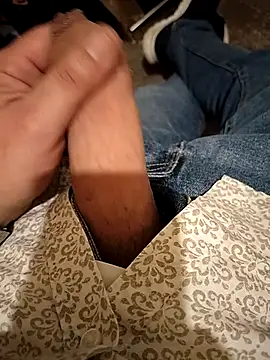 A man in public online show from 10.23.25