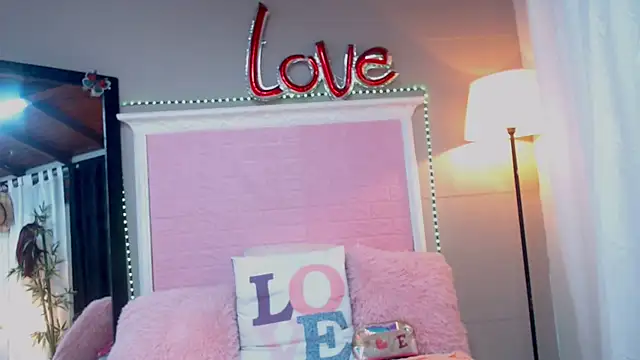 JessyZoe online show from 03.11.25