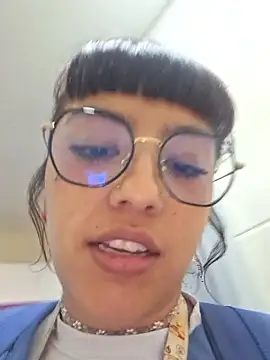 Snapshot of cute_hollywood chatting on 02.21.26 cute hollywood online show from 02.21.26