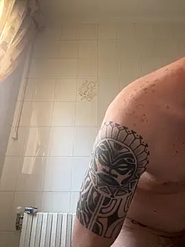 iltoscano95 online show from 09.14.25