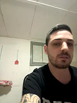 iltoscano95 online show from 10.14.25