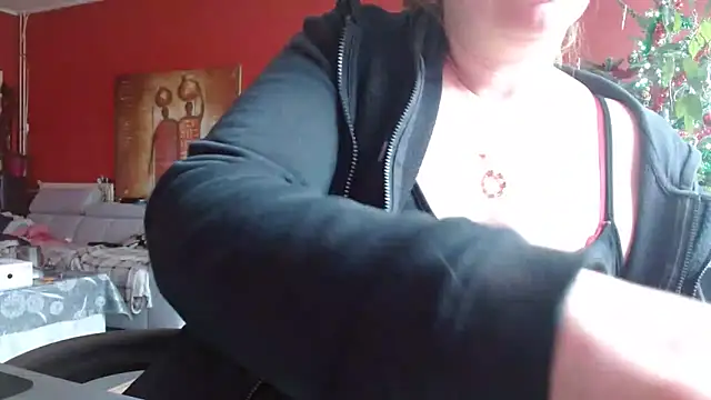 cruellaculdenfer67 online show from 12.22.25