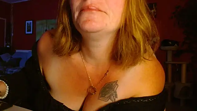 Snapshot of cruellaculdenfer67 chatting on 06.03.26 cruellaculdenfer67 online show from 06.03.26