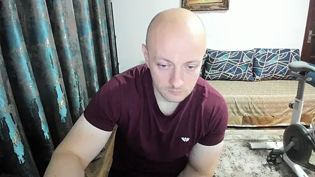 xxxWildxThoughtsxxx online show from 10.18.25