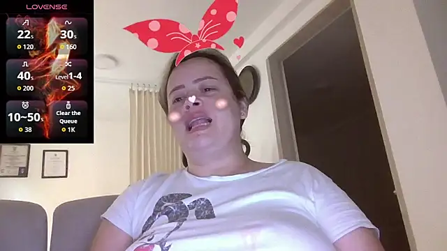 Snapshot of saramartinez1000 chatting on 09.18.25 saramartinez1000 online show from 09.18.25