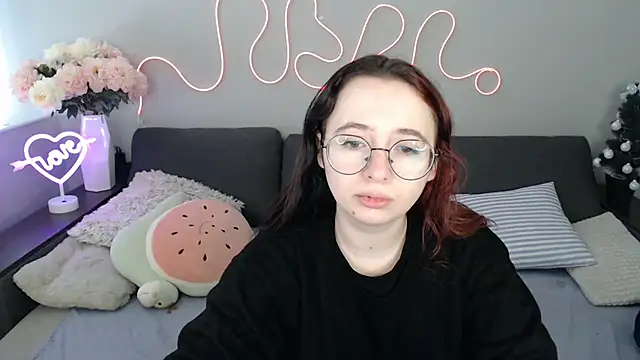 Mini Diva online show from 01.19.26