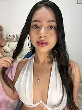 AliceJovovich online show from 03.06.25