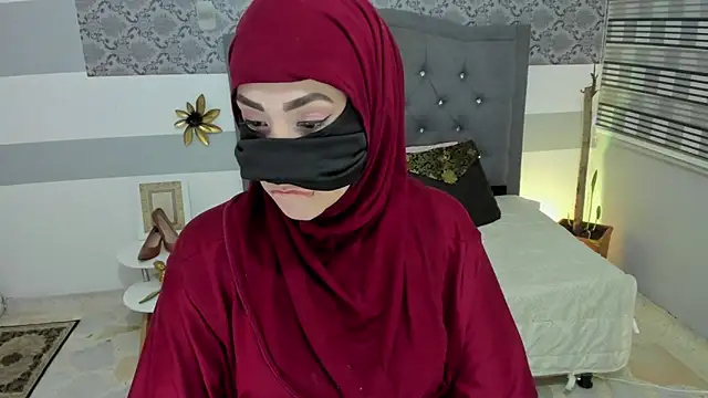 Snapshot of Jalima_sabag chatting on 04.28.26 Jalima sabag online show from 04.28.26