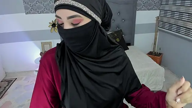 Snapshot of Jalima_sabag chatting on 05.16.26 Jalima sabag online show from 05.16.26