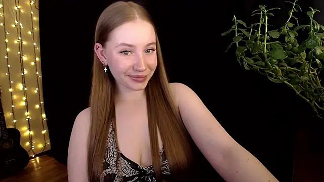 Snapshot of SindiWatsoon chatting on 10.09.25 SindiWatsoon online show from 10.09.25